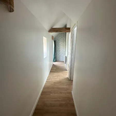 Holiday home De Groupe Confortable Et Lumineux - La Ferme De Montigny Neauphe-Sur-Dive