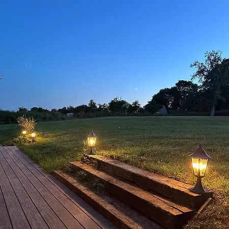 Holiday home De Groupe Confortable Et Lumineux - La Ferme De Montigny Neauphe-Sur-Dive